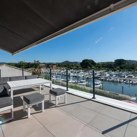 Сasa de vacaciones Superbe Vue Jusqu'a 14 Couchages Les Maures Entre Hyeres Et Le Lavandou 4 Etoiles Piscine Chauffee