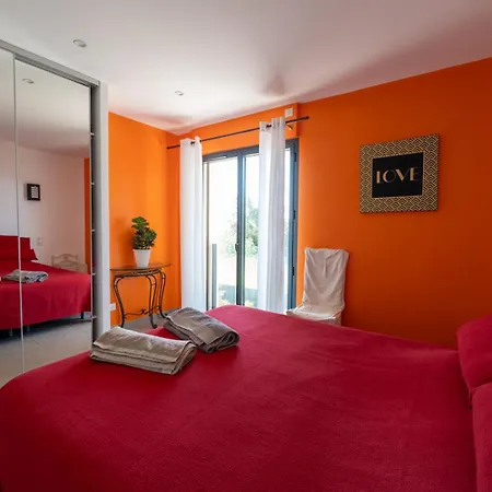 Сasa de vacaciones Superbe Vue Jusqu'a 14 Couchages Les Maures Entre Hyeres Et Le Lavandou 4 Etoiles Piscine Chauffee La Londe-les-Maures