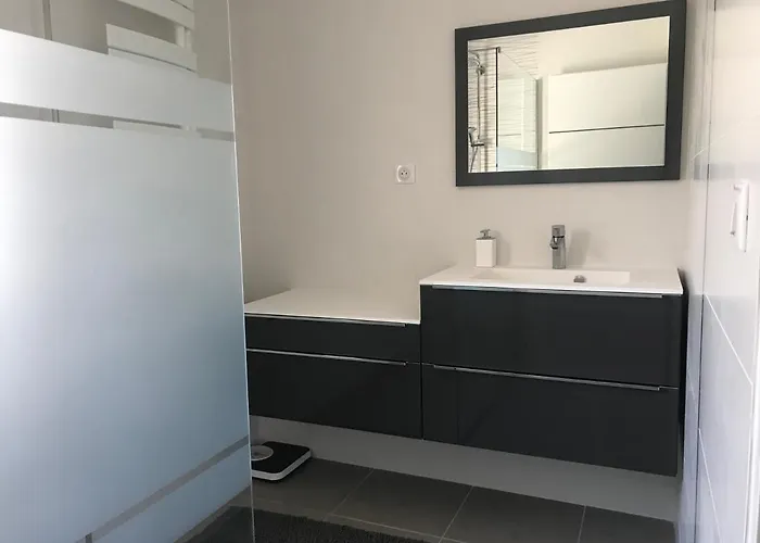 Superbe Vue Jusqu'a 14 Couchages Les Maures Entre Hyeres Et Le Lavandou 4 Etoiles Piscine Chauffee * La Londe-les-Maures